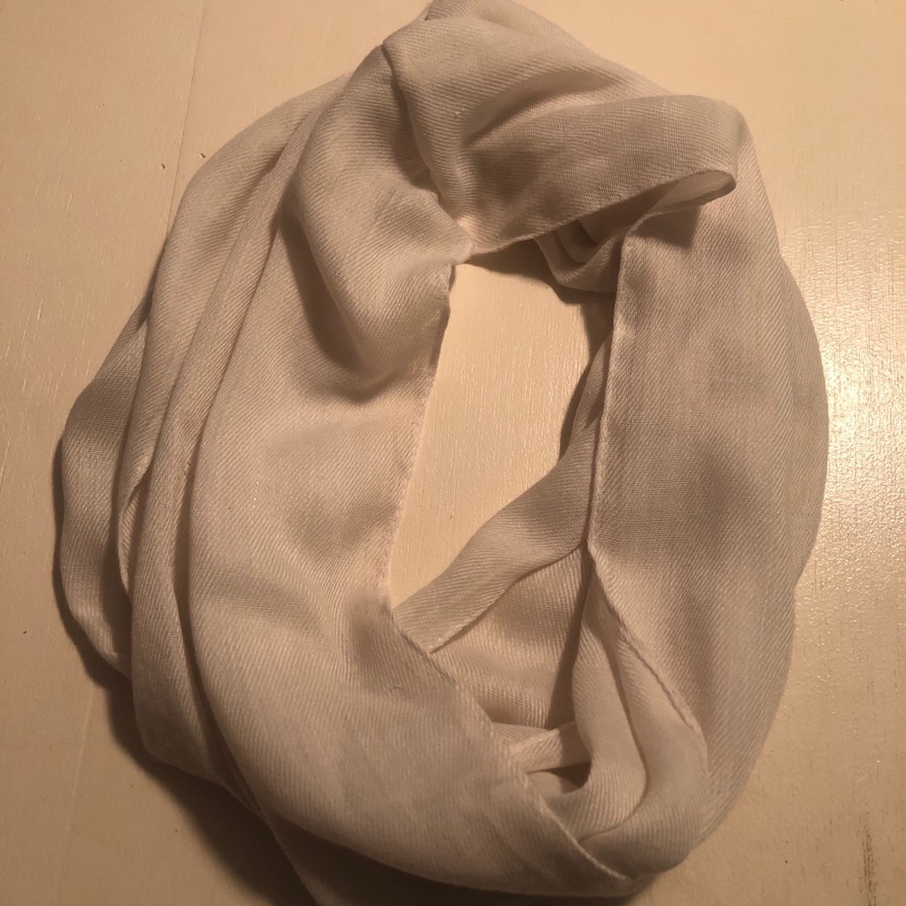 Cream infinity Scarf